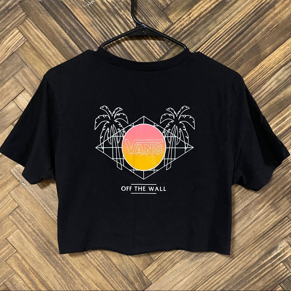 Women’s size:large vans black crop-top.